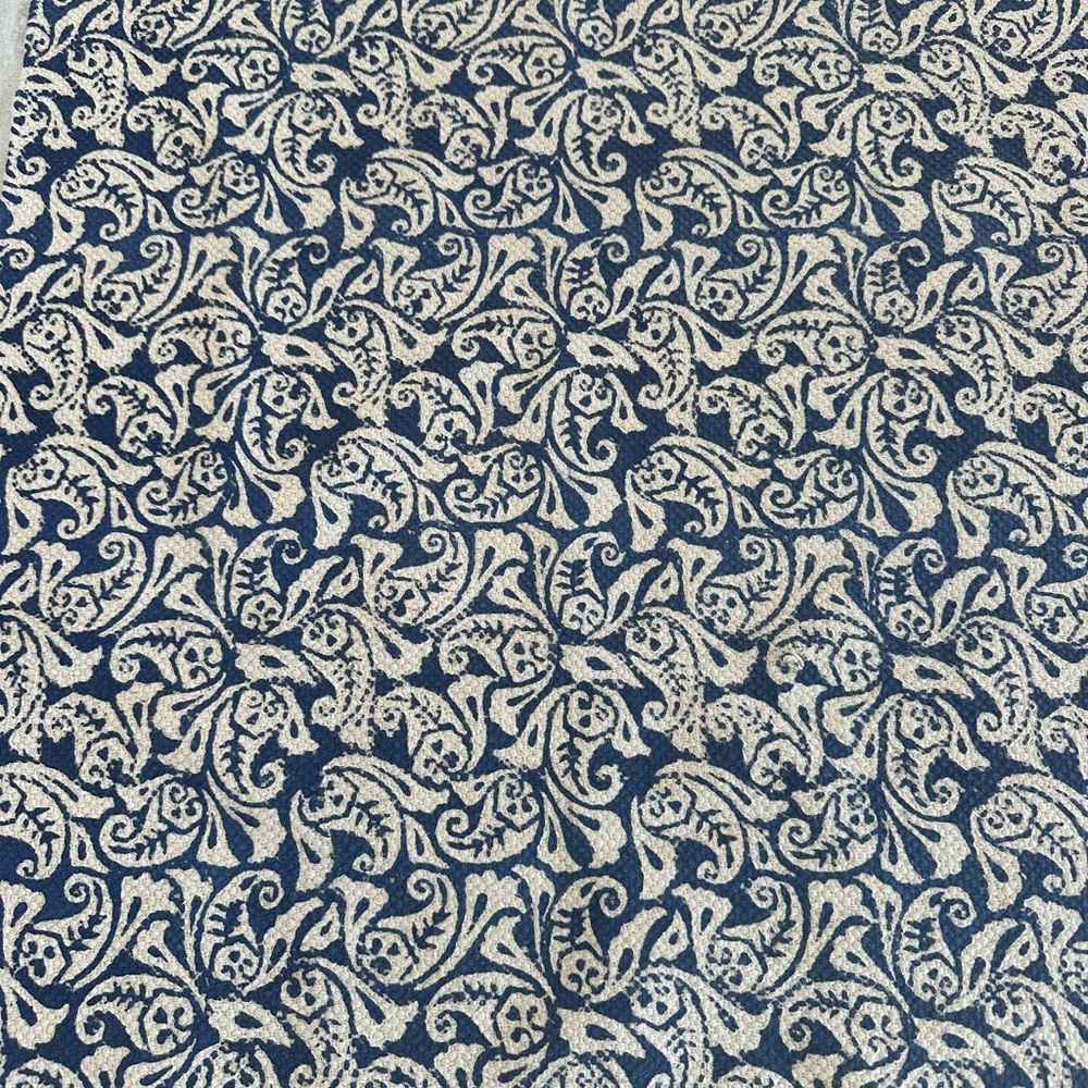Decorative Block Print Rug - Picture 3 of 5